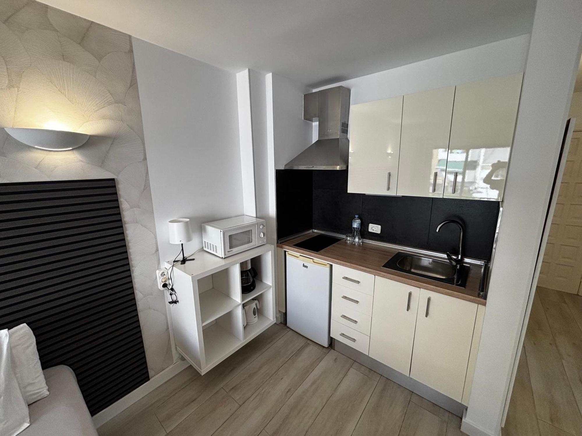 Cozy Studio In Los Cristianos Beach Free Wifi Арона Екстер'єр фото